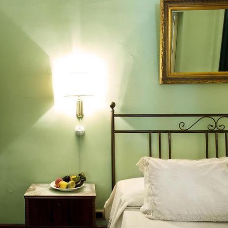 Relais Briuccia E Ristorante Capitolo Primo Hotel Montallegro Luaran gambar