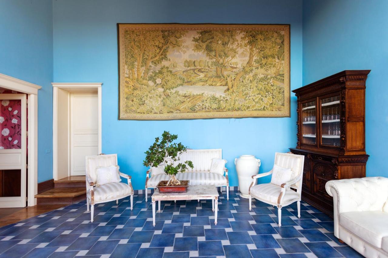 Relais Briuccia E Ristorante Capitolo Primo Hotel Montallegro Luaran gambar